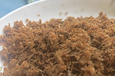 厨房小白～自制牛肉肉松