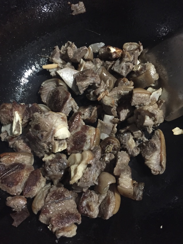 干锅孜然羊肉的做法图解6