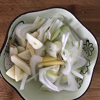 香菇炒土豆的做法图解4