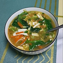 虾头蔬菜汤