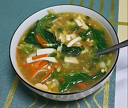 虾头蔬菜汤的做法