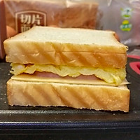 火腿芝士三明治的做法图解4
