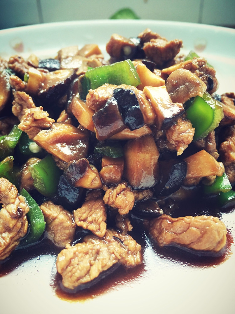 香菇肉丁的做法