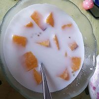黄桃椰汁西米露的做法图解6