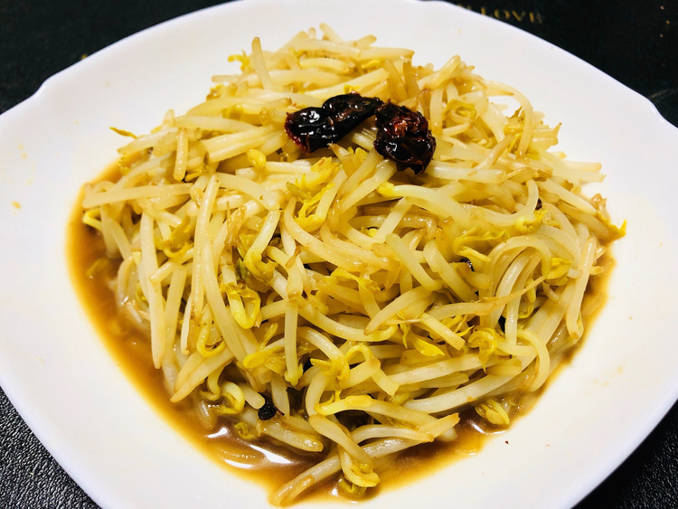 酸辣绿豆芽的做法