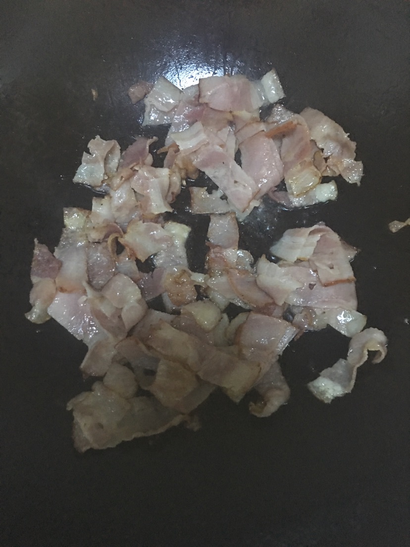 蕃茄培根意面的做法图解3