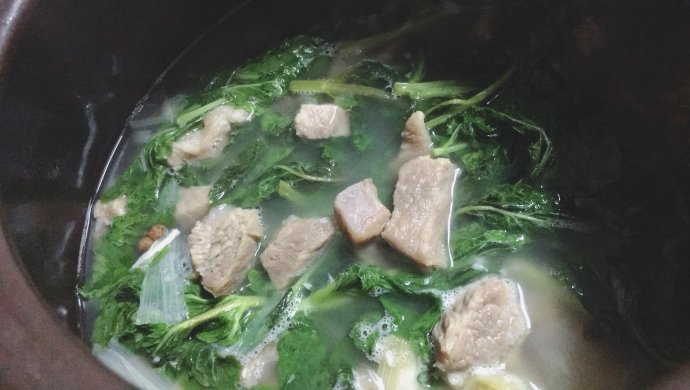 薄荷炖牛肉