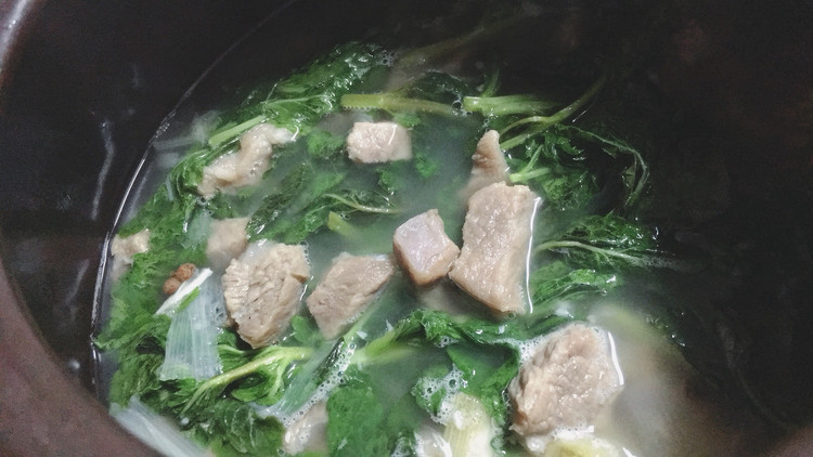 薄荷炖牛肉的做法