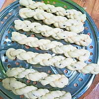 酥脆麻花的做法图解3