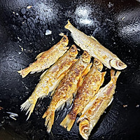 最简单的香煎刁子鱼的做法图解4