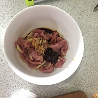 南瓜盅粉蒸肉的做法图解2