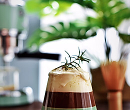 #全电厨王料理挑战赛热力开战！#抹茶奶盖咖啡的做法