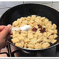 无锡最有名的特色小吃——卤汁豆腐干的做法图解5