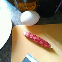 腊肠蒸蛋（孕妇食谱）有营养又送饭的做法图解1