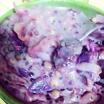 紫薯薏米银耳西米露