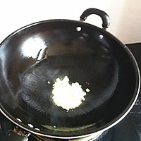 金针菇紫菜蛋汤的做法图解2