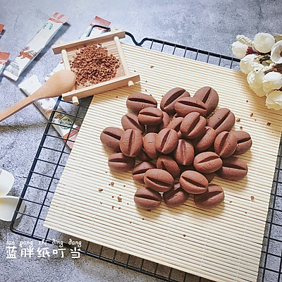 咖啡控们不可抗拒的甜点-咖啡豆豆饼干