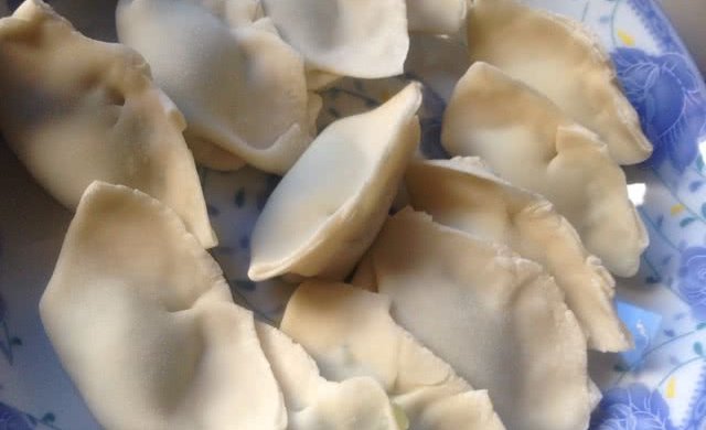 芹菜猪肉手工水饺