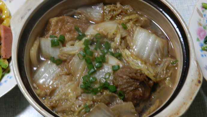 大白菜烧油面筋塞肉