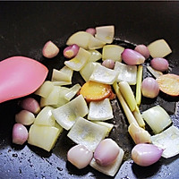 泰式Massaman咖喱鸡--东南亚的异国香（1）的做法图解5