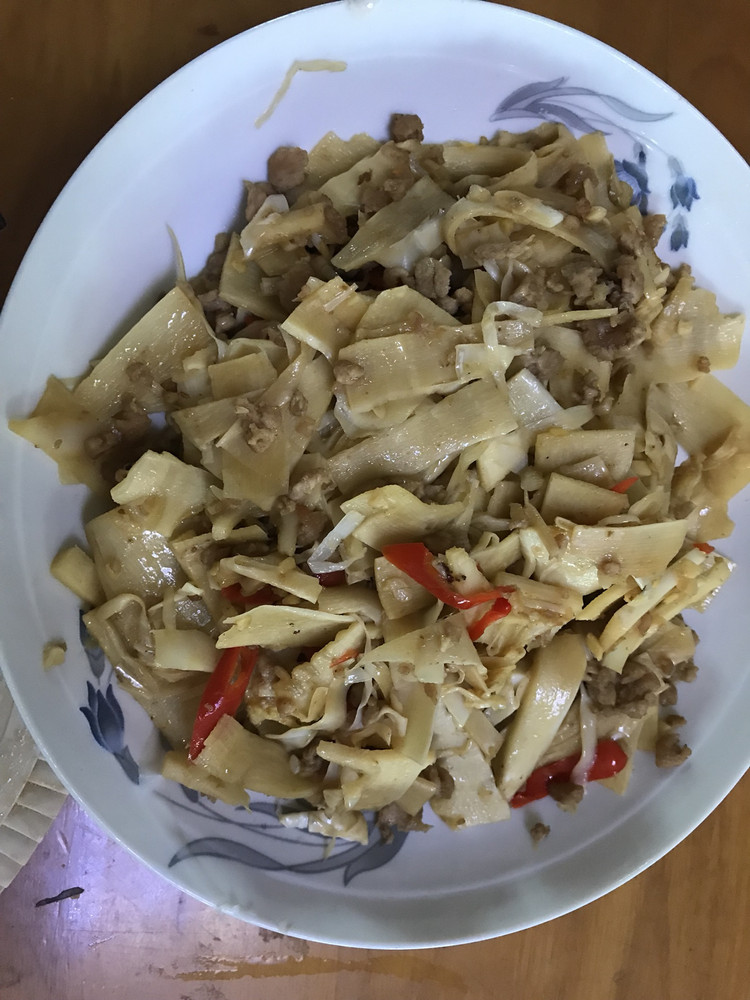 肉沫炒甜笋的做法