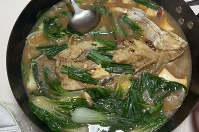 鱼头豆腐汤-妈妈菜谱