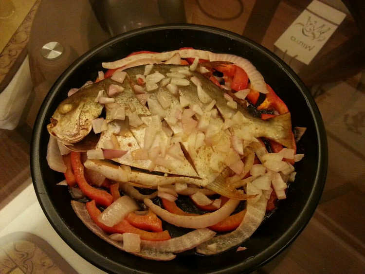烤鱼（鲳鱼）的做法