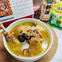 #家乡年味 鲜才够味#大吉大利过年吃鸡，鲜美土鸡汤的做法图解1