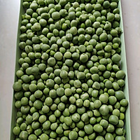 鸡蛋扑豌豆的做法图解1