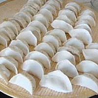 原生态野菜水煎饺的做法图解8