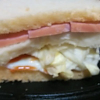 开学第二日，火腿三明治的做法图解3
