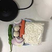 咖喱海鲜乌冬面的做法图解1