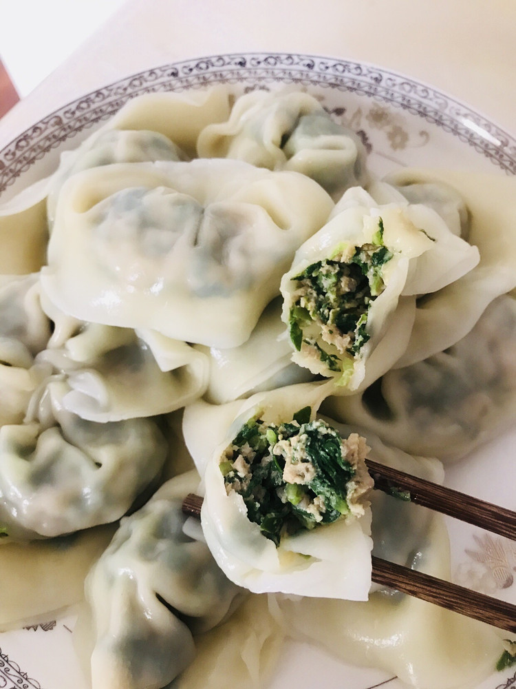 青菜蘑菇大馄饨的做法