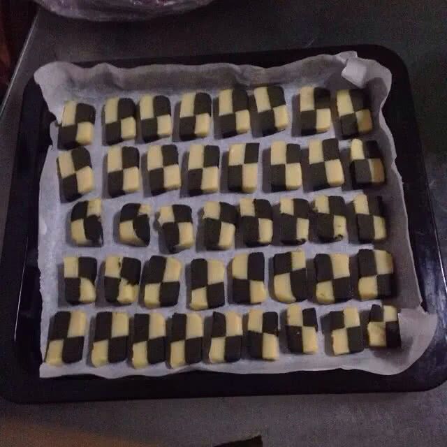 双色小棋格饼干的做法图解9