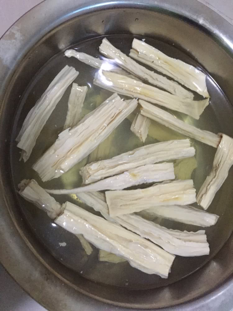 黄瓜拌腐竹（3人量）的做法图解2