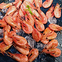 #春日尝鲜# 蒜香芦笋炒加拿大北极虾的做法图解1