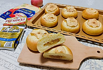 #自由创意面包#香草苹果酱面包的做法