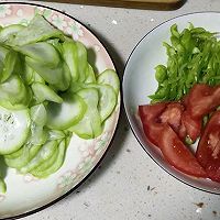 素炒西葫芦的做法图解1
