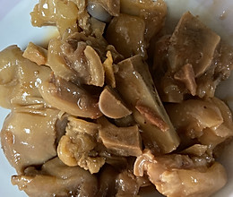 #餐桌上的春日限定#腐乳焖猪脚的做法