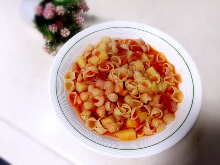 番茄土豆贝壳面～营养快捷美食的做法