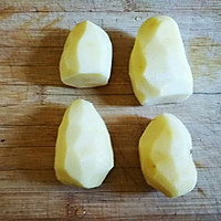 馄饨皮+土豆泥=土豆饼的做法图解1
