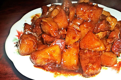 电饭锅版土豆红烧肉
