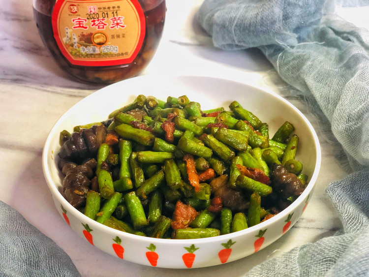 豇豆肉丝炒宝塔菜的做法