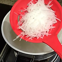 ★山楂雪梨白萝卜开胃清肺粥★的做法图解7