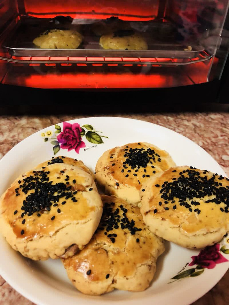 【小烤炉自制】广式核桃酥的做法