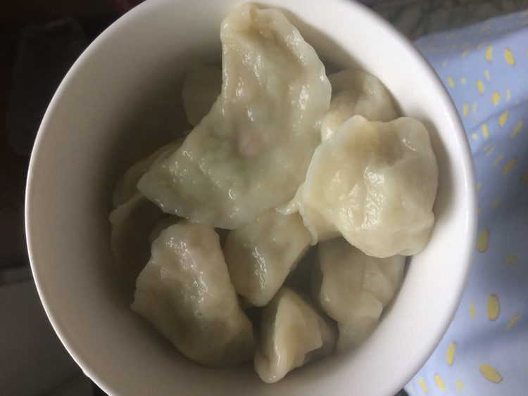 西葫芦鸡蛋饺子的做法