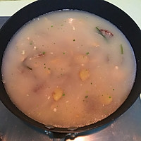 菌菇花蛤海鲜汤的做法图解6