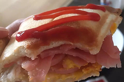 超级简单的三明治。早餐首选