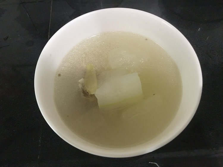 瑶柱冬瓜排骨汤的做法