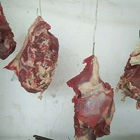 卤牛肉（凉拌牛肉的未切状态）的做法图解1